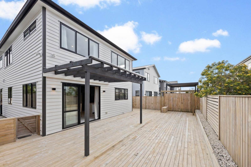 35 Toanui Road, Hobsonville, Auckland - Carousel 2