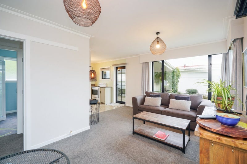 19B Gordon Street, Strathern, Invercargill - Carousel 2