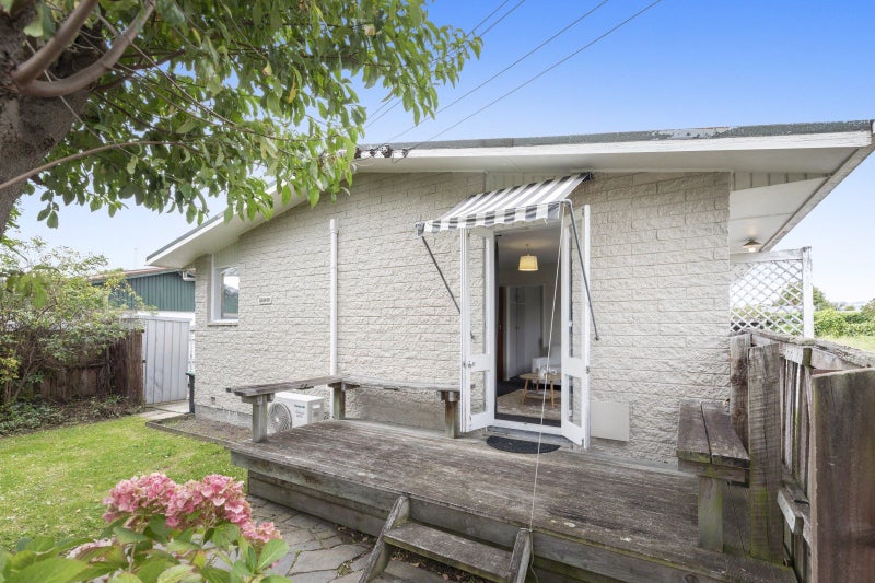 1/32 Kinloch Street, St Albans, Christchurch - Carousel 1