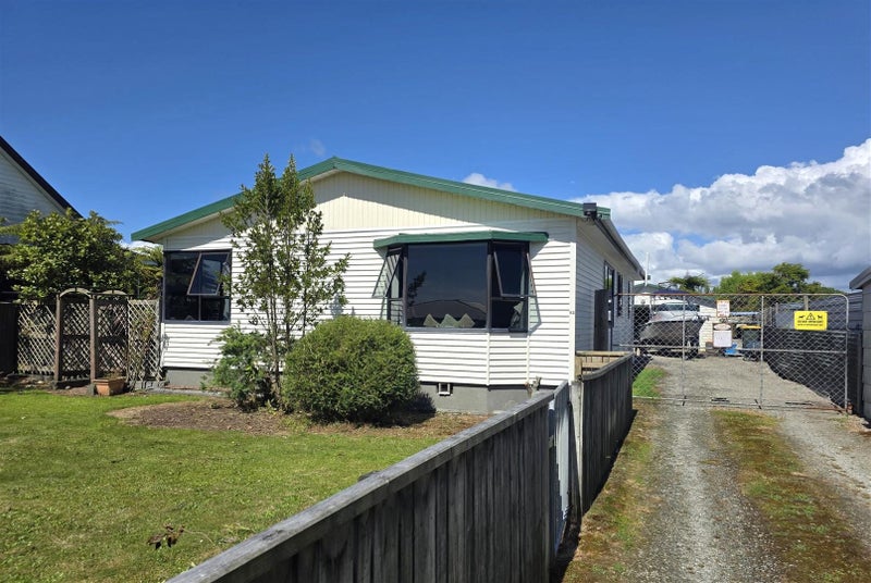82 Bealey Street, Hokitika - Carousel 1