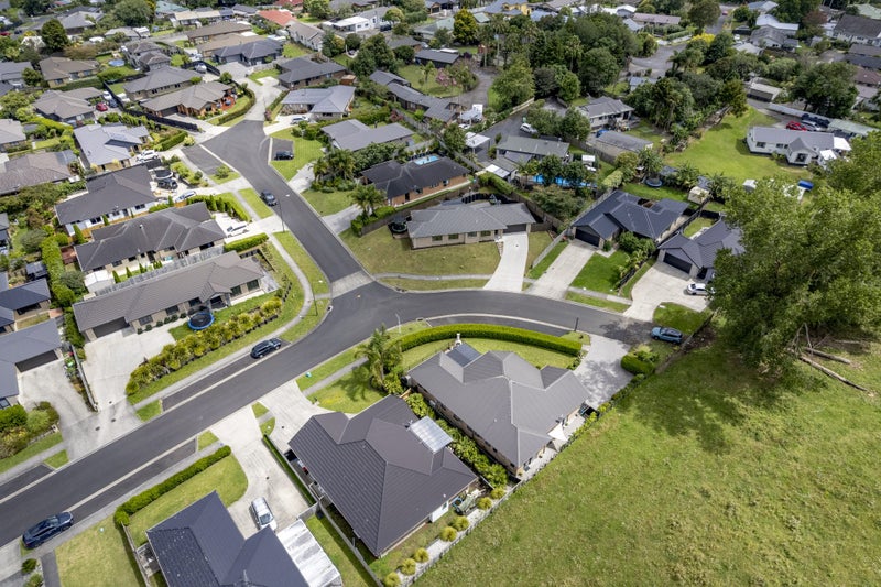 33 Moira Drive, Tuakau, Tuakau - Carousel 21