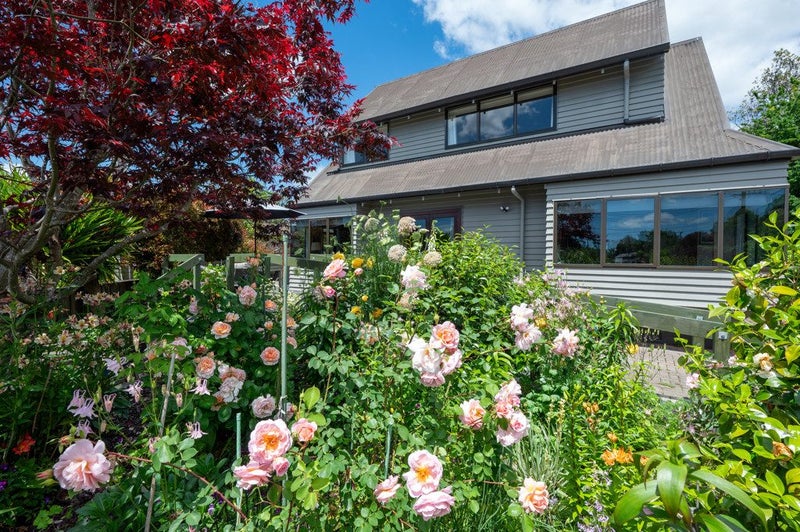 12 Davidson Street, Glenholme, Rotorua - Carousel 1