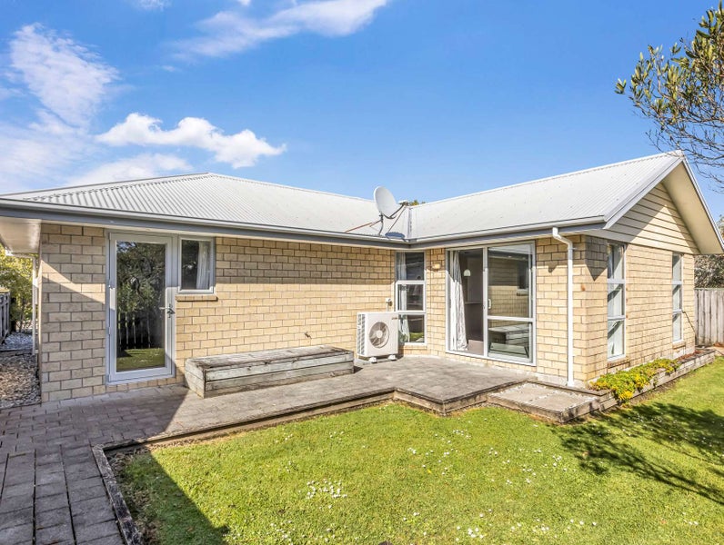 42A Peel Street, Westport, Westport - Carousel 13