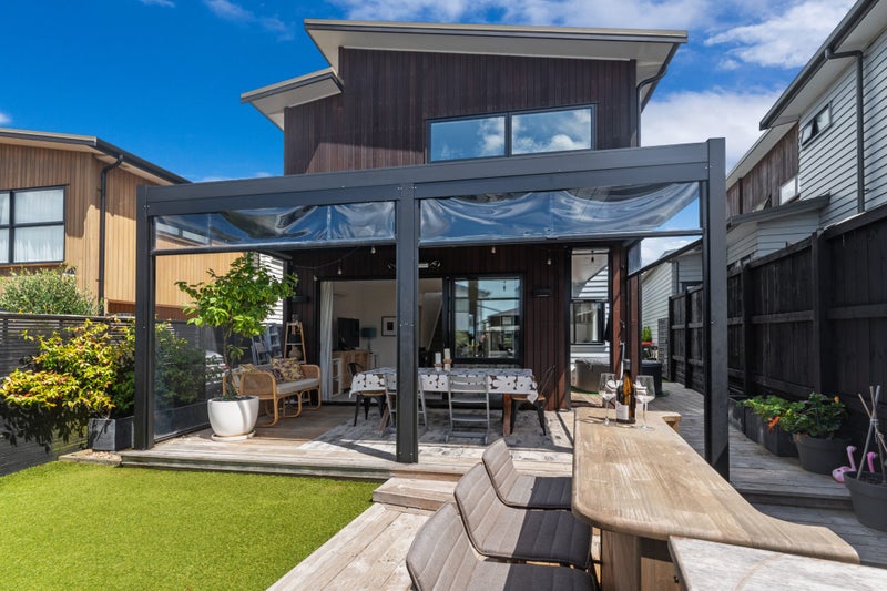 11 Oioi Road, Hobsonville, Auckland - Carousel 1