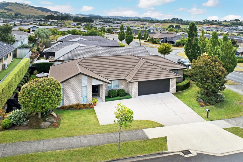 6 Mark Ball Drive, Pokeno, Franklin, Auckland - Carousel 1