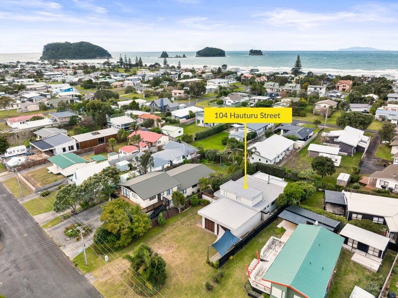 104 Hauturu Street, Whangamata - Carousel 1
