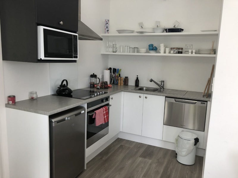 220 Albany Heights Road, Albany Heights, Albany - Carousel 2