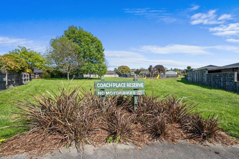 3 Coach Place, Brightwater, Brightwater - Carousel 31