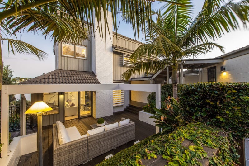 35 Sylvan Park Avenue, Milford, Auckland - Carousel 2