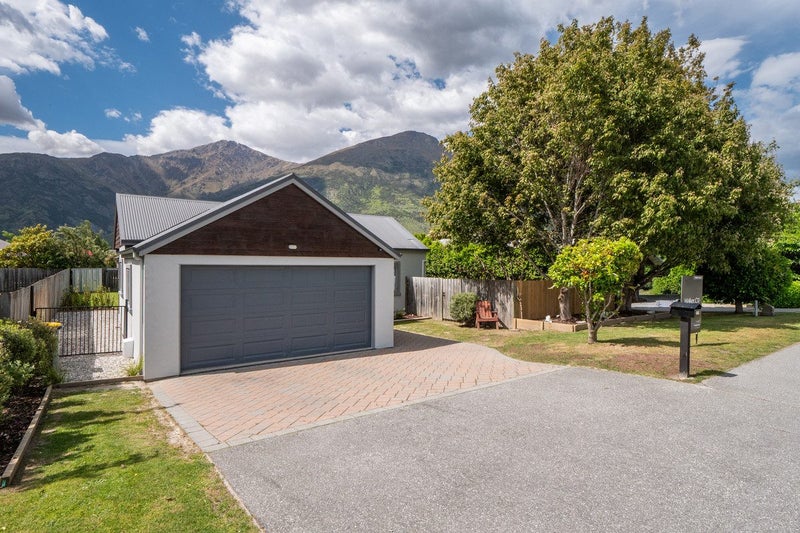44 Sylvan Street, Lake Hayes, Queenstown - Carousel 2