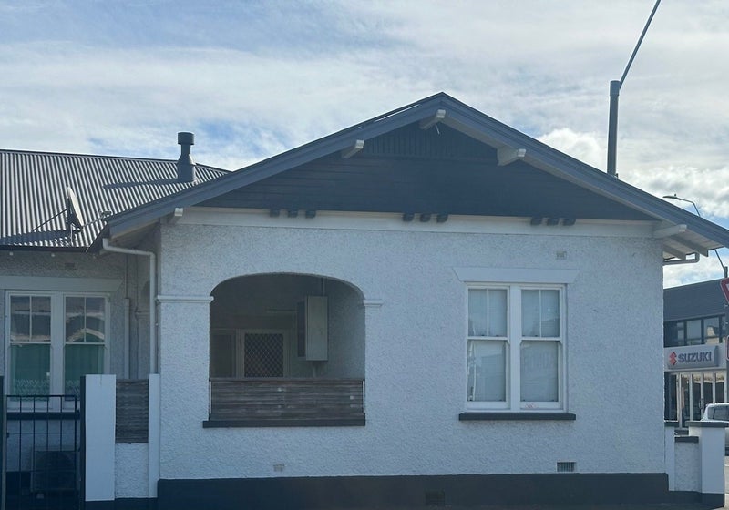 314 Queen Street West, Hastings - Carousel 1