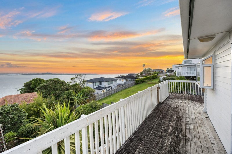 322A Hillsborough Road, Hillsborough, Auckland - Carousel 1