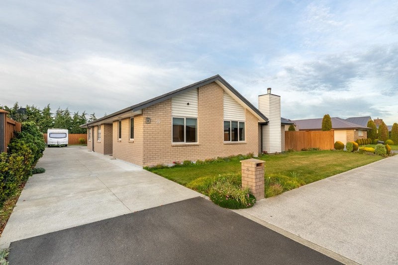 25 Ledbury Drive, Rolleston, Rolleston - Carousel 1