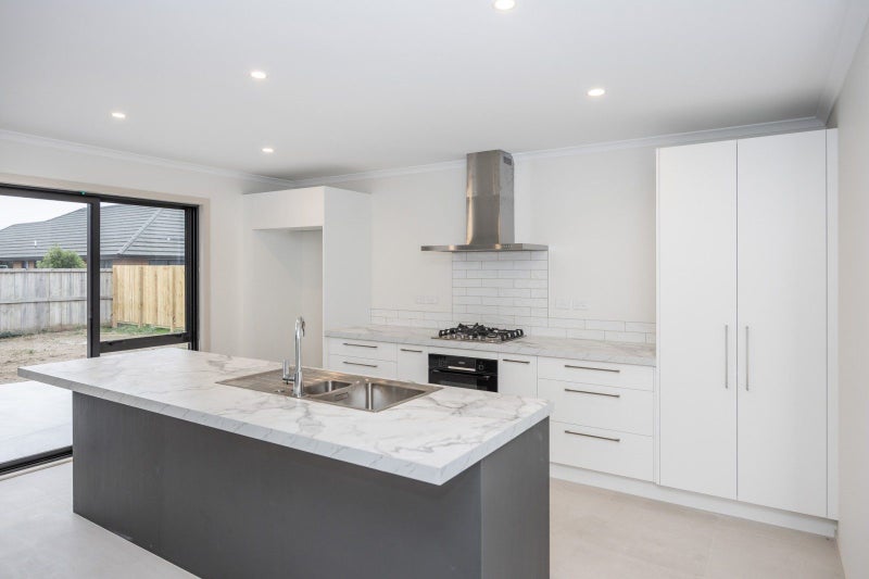 7 Korako Lane, Baverstock, Hamilton, Waikato - Carousel 2
