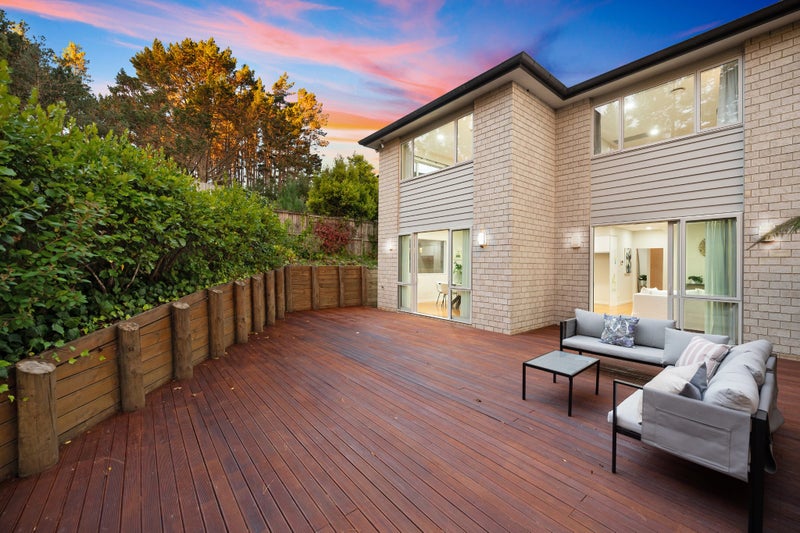 68 Harrowglen Drive, Northcross, Auckland - Carousel 27