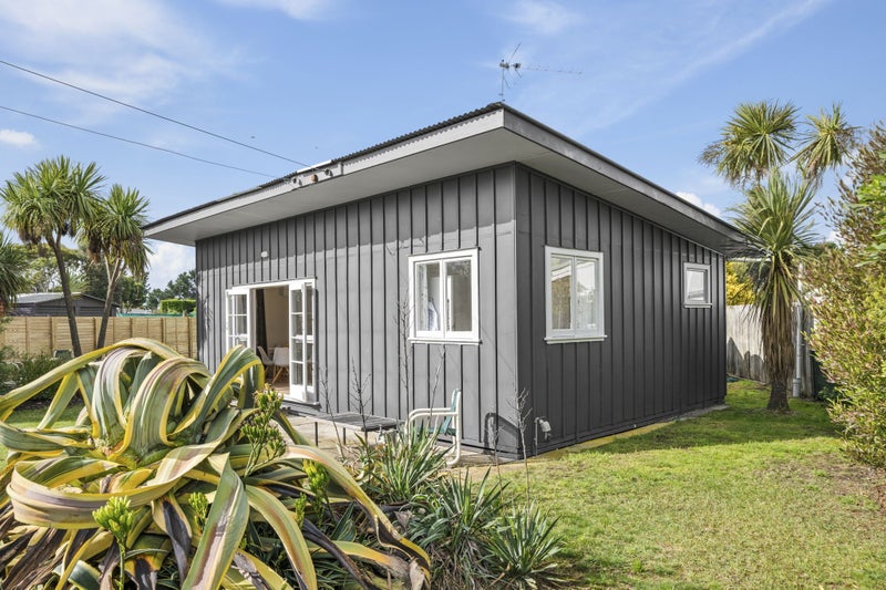 30 Grierson Avenue, Amberley, Amberley - Carousel 1