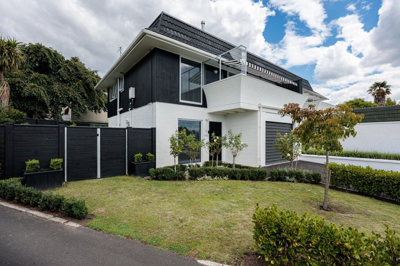 2/140 Te Mata Road, Havelock North, Havelock North - Carousel 1