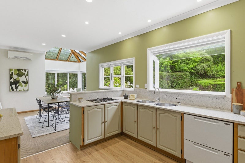 19 Hadfield Road, Peka Peka, Waikanae - Carousel 2