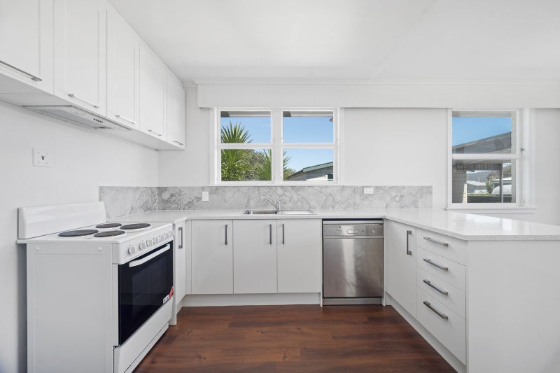 25 Jervis Street, Hillcrest, Rotorua - Carousel 2