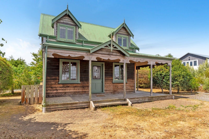 27 Ferry Road, Martinborough, Martinborough - Carousel 22