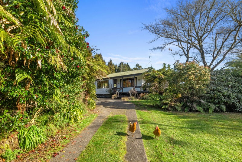 1558 Pyes Pa Road, Oropi, Tauranga - Carousel 1