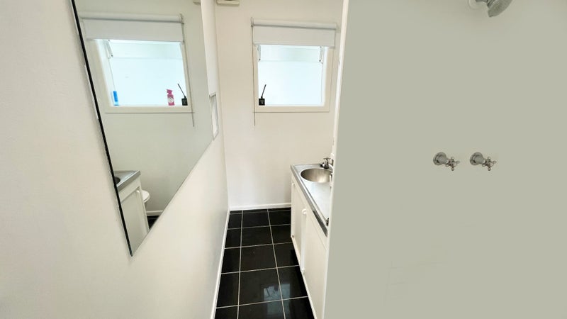 2/67 St Vincent Avenue, Remuera, Auckland City, Auckland - Carousel 6