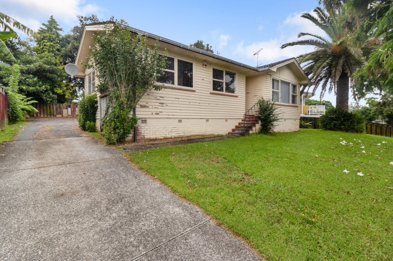 26 Hobart Crescent, Wattle Downs, Auckland - Carousel 2