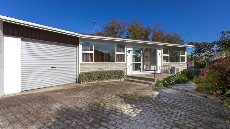 71 Saint James Avenue, Papanui, Christchurch - Carousel 1