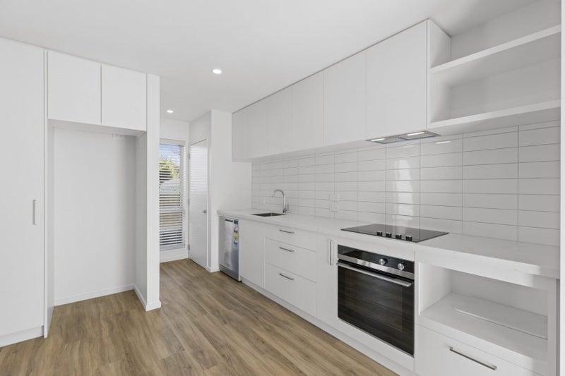 1/13 Meadowville Avenue, Spreydon, Christchurch - Carousel 2