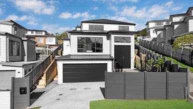 23 Golden Morning Drive, Albany Heights, Auckland - Carousel 1