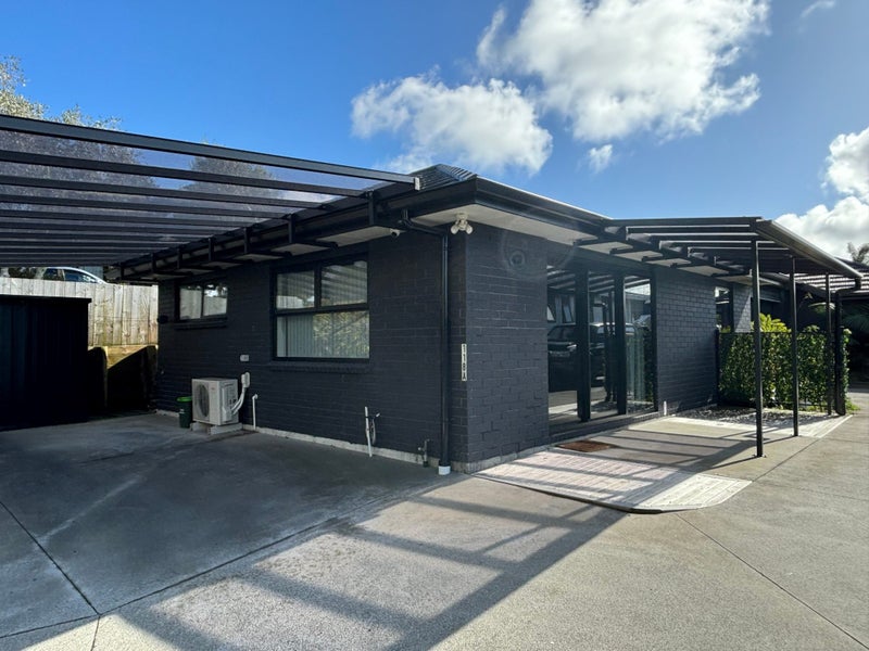 118 Whangaparaoa Road, Red Beach, Red Beach - Carousel 1