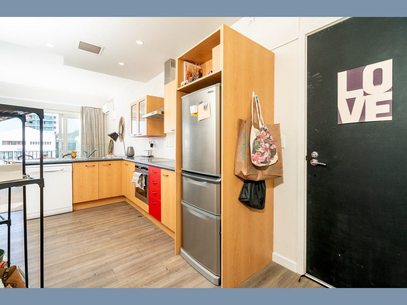 10/23 Tennyson Street, Te Aro, Wellington - Carousel 2