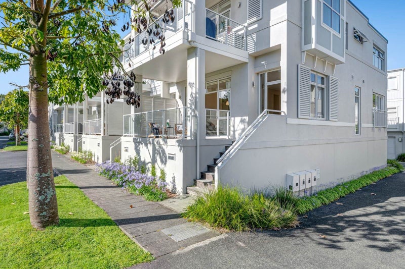 2 Parkside Drive, Orewa, Rodney, Auckland - Carousel 2