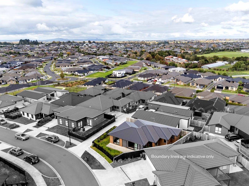 52 Pragma Rise, Rototuna North, Hamilton - Carousel 2
