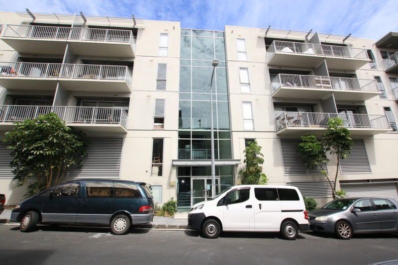 2H/20 Charlotte Street, Eden Terrace, Auckland - Carousel 10