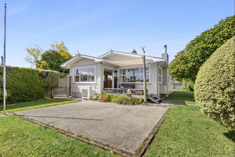11 Clay Street, Motueka - Carousel 1