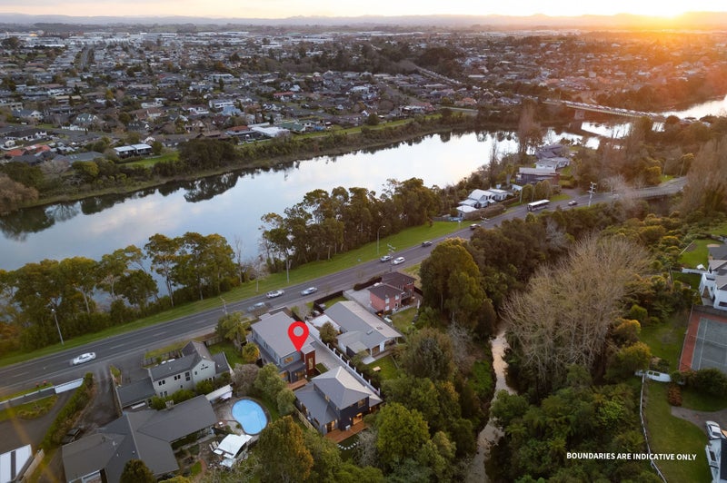 1082 River Road, Queenwood, Hamilton - Carousel 25