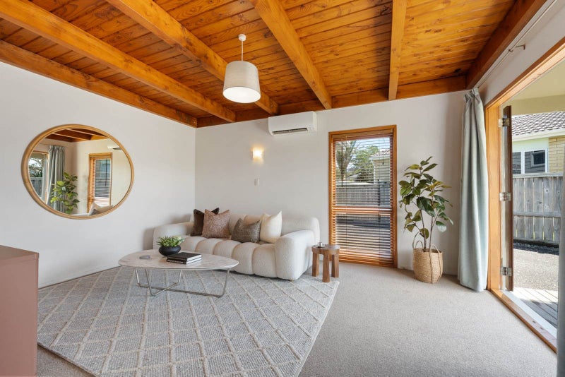 1/46 Halberg Street, Glenfield, Auckland - Carousel 2