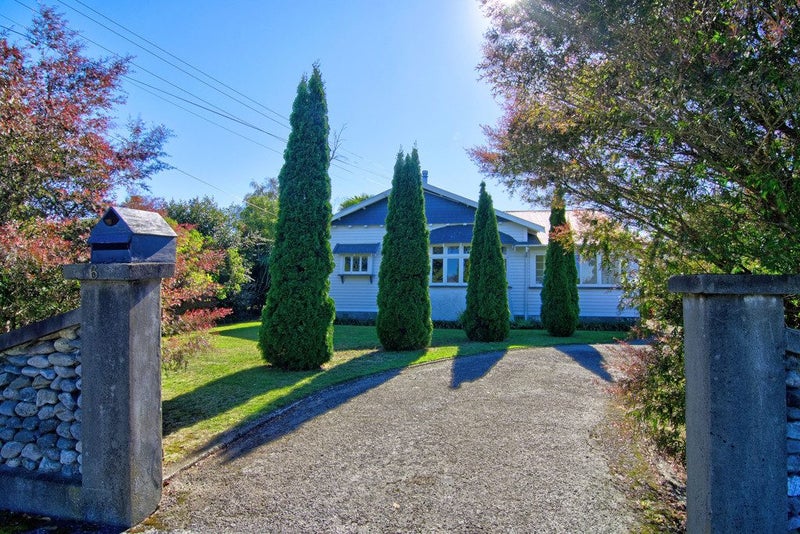 6 College Street, Masterton - Carousel 29