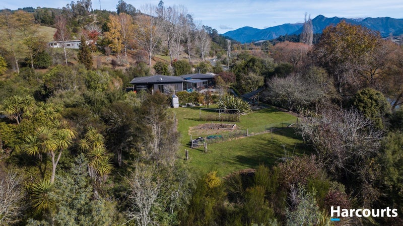 1318 Motueka Valley Highway, Motueka - Carousel 2
