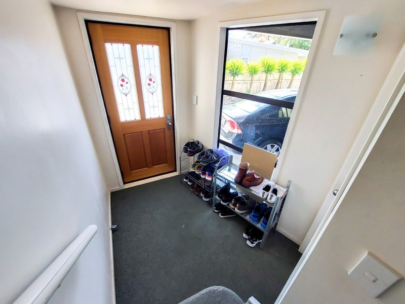 12B Dowding Street, Melville, Hamilton - Carousel 2