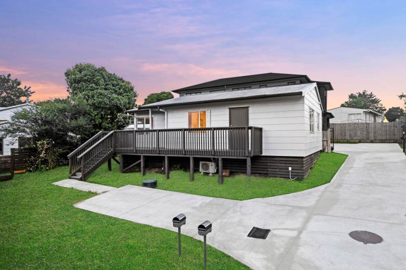 10 Ohira Place, Henderson, Auckland - Carousel 1