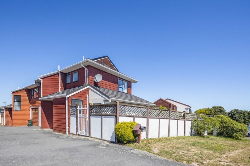 22B Rangitane Street, Maupuia, Wellington - Carousel 1