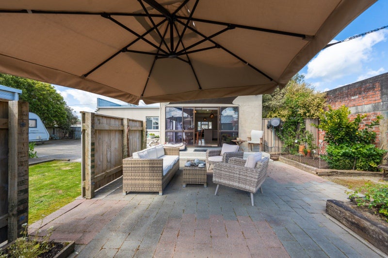 8 Montagu Street, Feilding, Feilding - Carousel 1