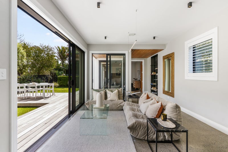 7 Ariki Street, Grey Lynn, Auckland - Carousel 2