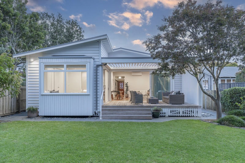 1 Ellerton Road, Mount Eden, Auckland - Carousel 2
