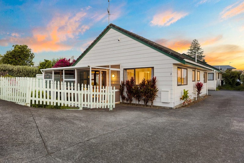 2/36 Ireland Road, Panmure, Auckland - Carousel 1