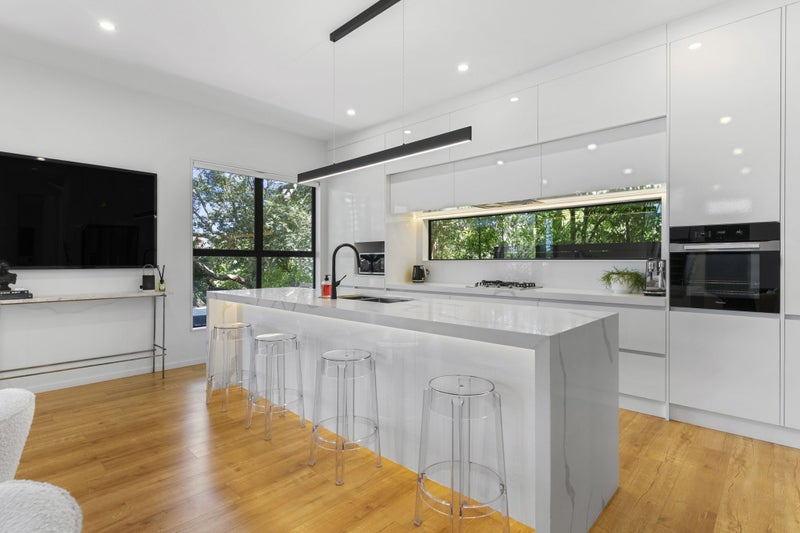 27B Deep Creek Road, Waiake, Auckland - Carousel 2