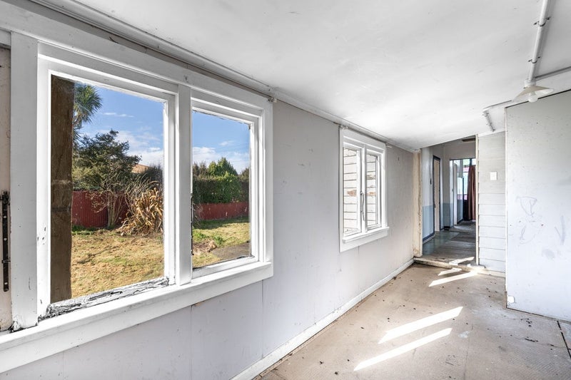 4 Waverley Street, East Gore, Gore - Carousel 2