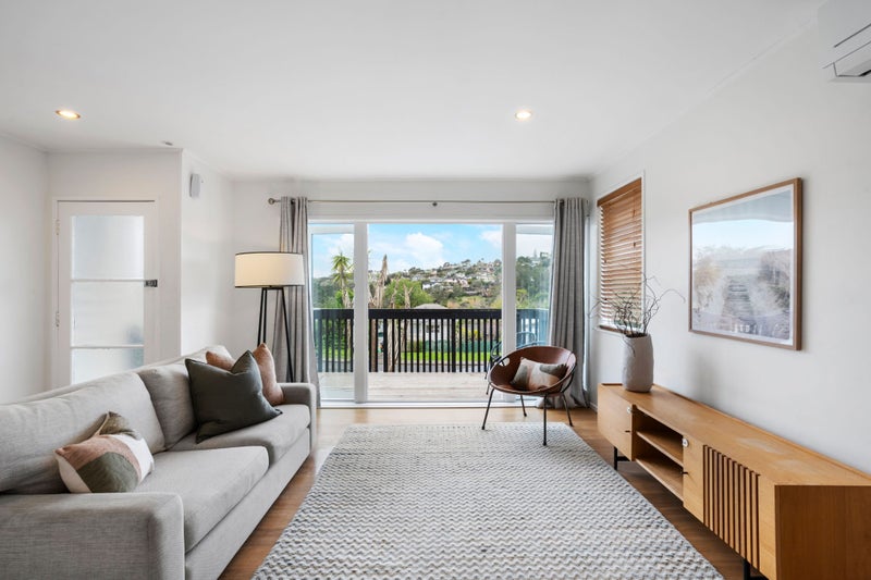 60 Lauderdale Road, Birkdale, Auckland - Carousel 2